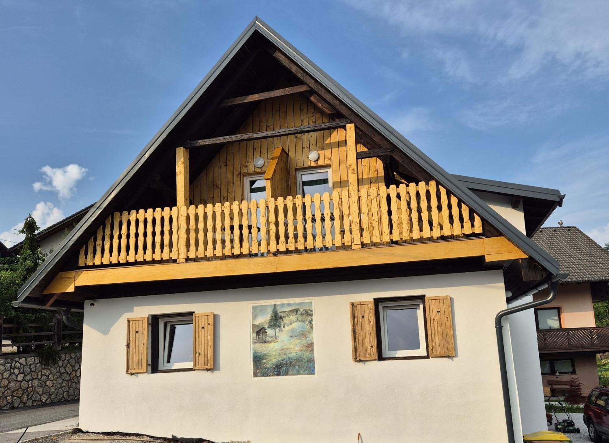 Slovenian House Mira Zgornje Gorje Buitenkant foto